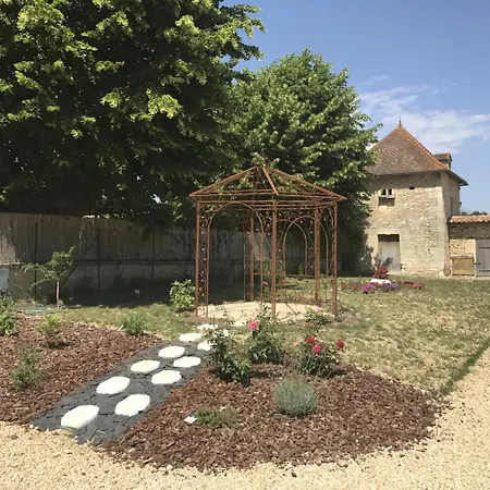 Le Moulin De Corbon